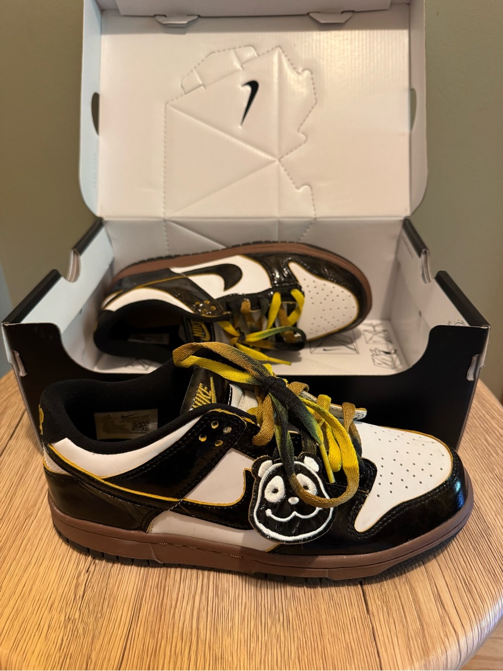 Nike Kids' Dunks Low SE Black/White/Yellow/Brown Shoes Size US 5.5Y
